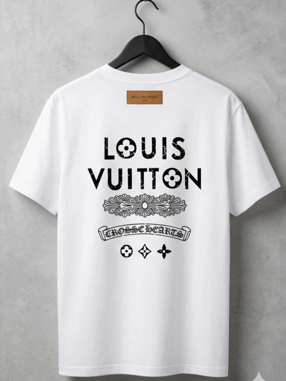 Louis Vuitton White Logo Short-Sleeve Men's T-Shirt - Picture 2 of 7